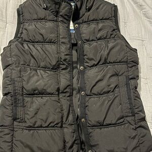 Aeropostale Blue and White Plaid Trim Quilted Vest Label